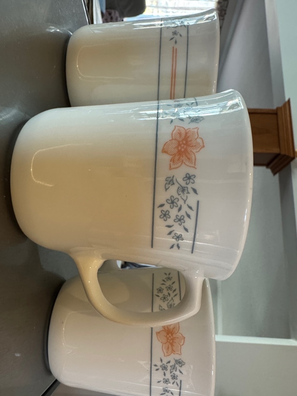4 Vintage Corelle Apricot Grove Mugs
